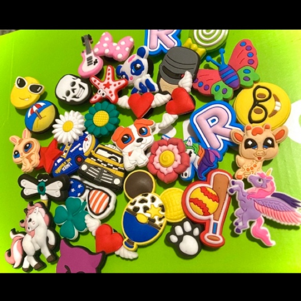 Croc Charms/Pins